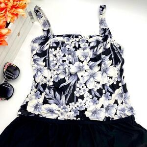 Mainstream Gray Black Floral Pleated Tankini Top Sz 16
